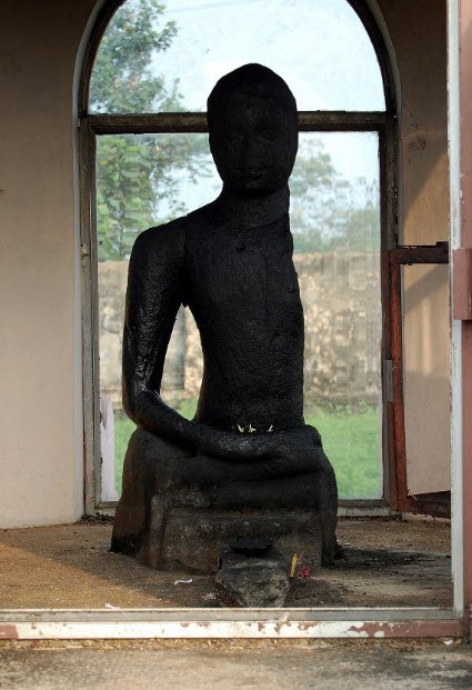 Karumadikuttan (Buddha Statue)